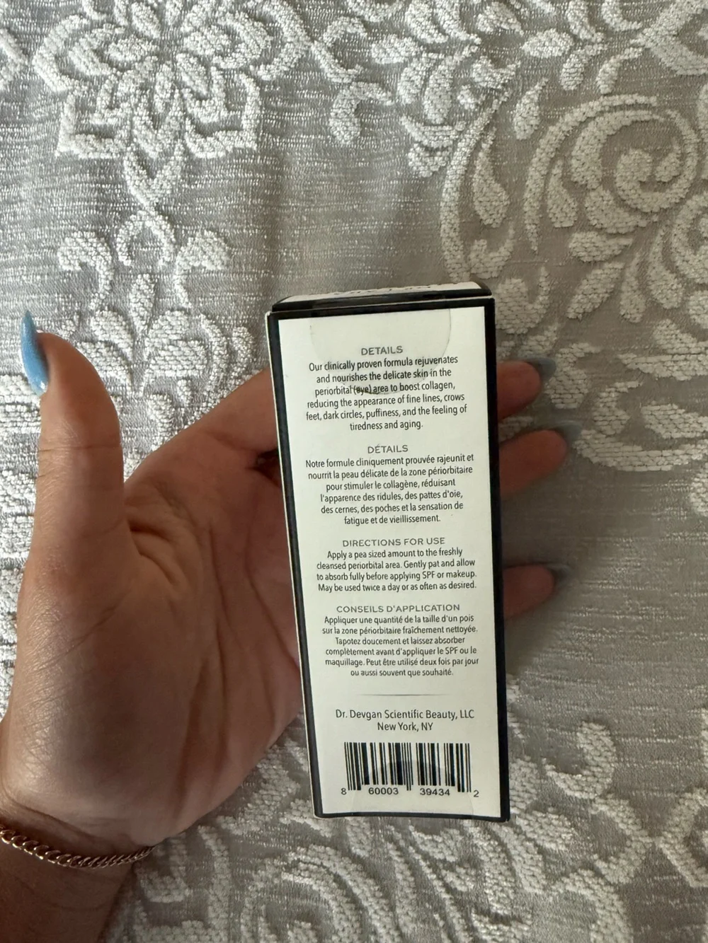 Peptide Eye Cream — White